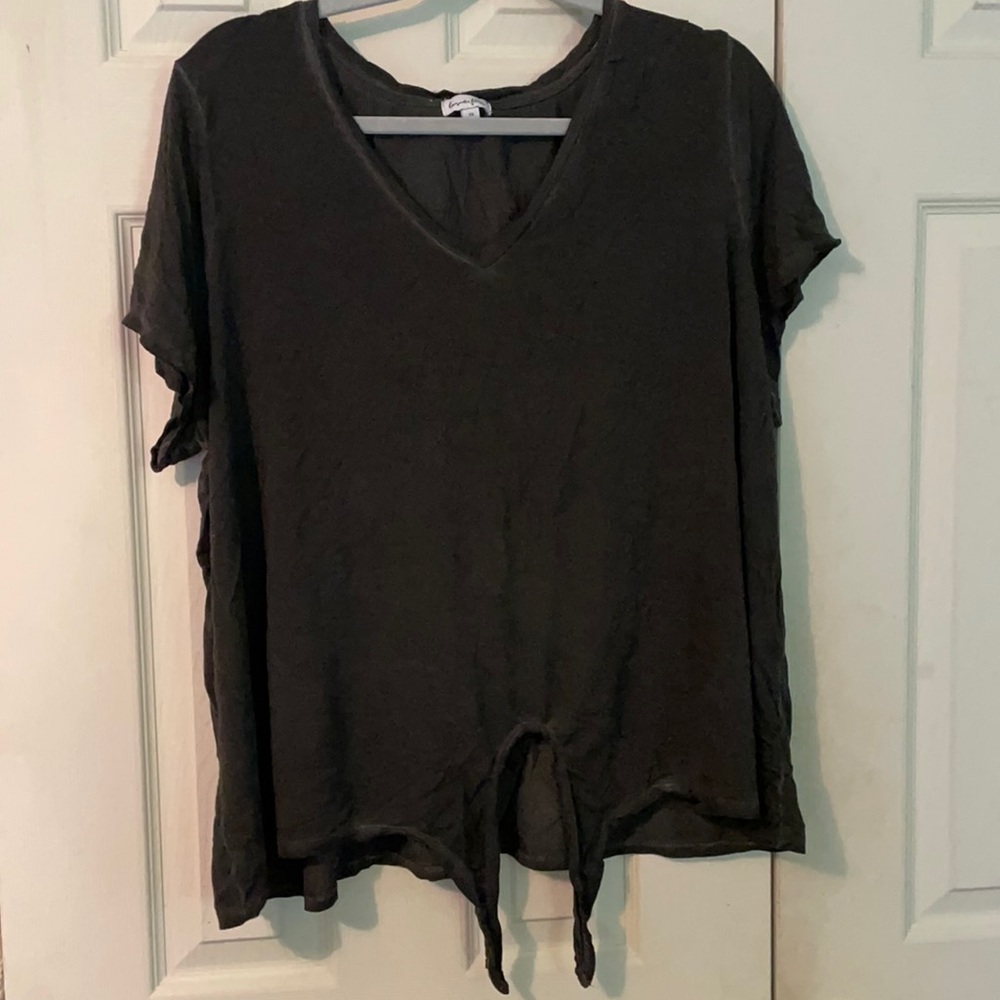 Love fire front tie T-shirt